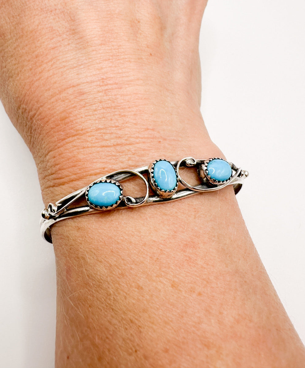 Three stone bracelet outlet
